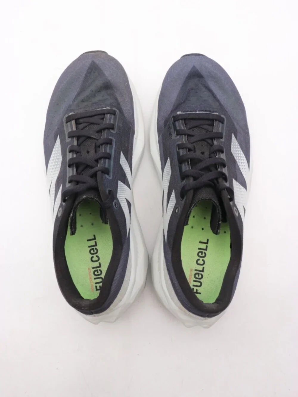 New Balance FuelCell Rebel v4 Men's Size 9 D Gray Black Running Shoes Sneakers